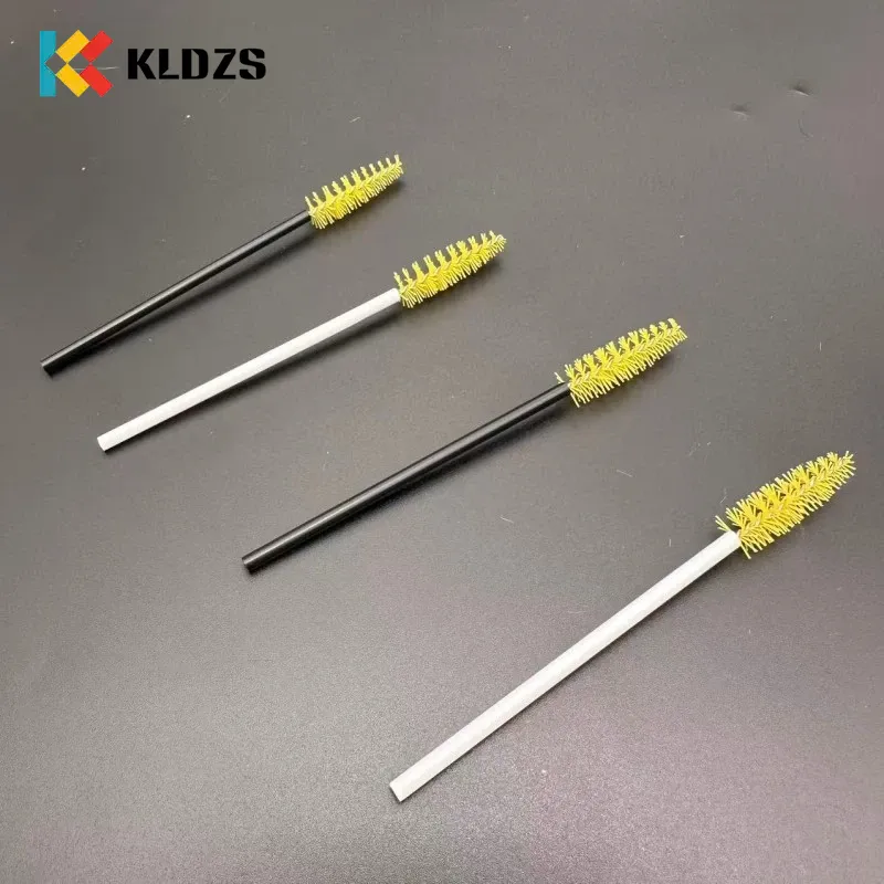 Disposable Eyebrow Brush