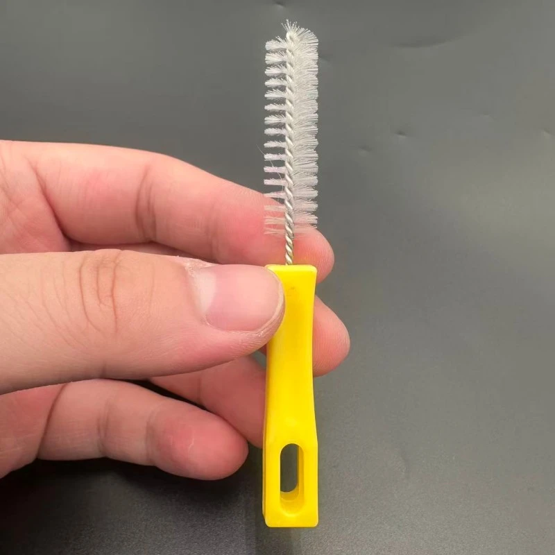 9mmx100mm Endoscopic Cleaning Brush