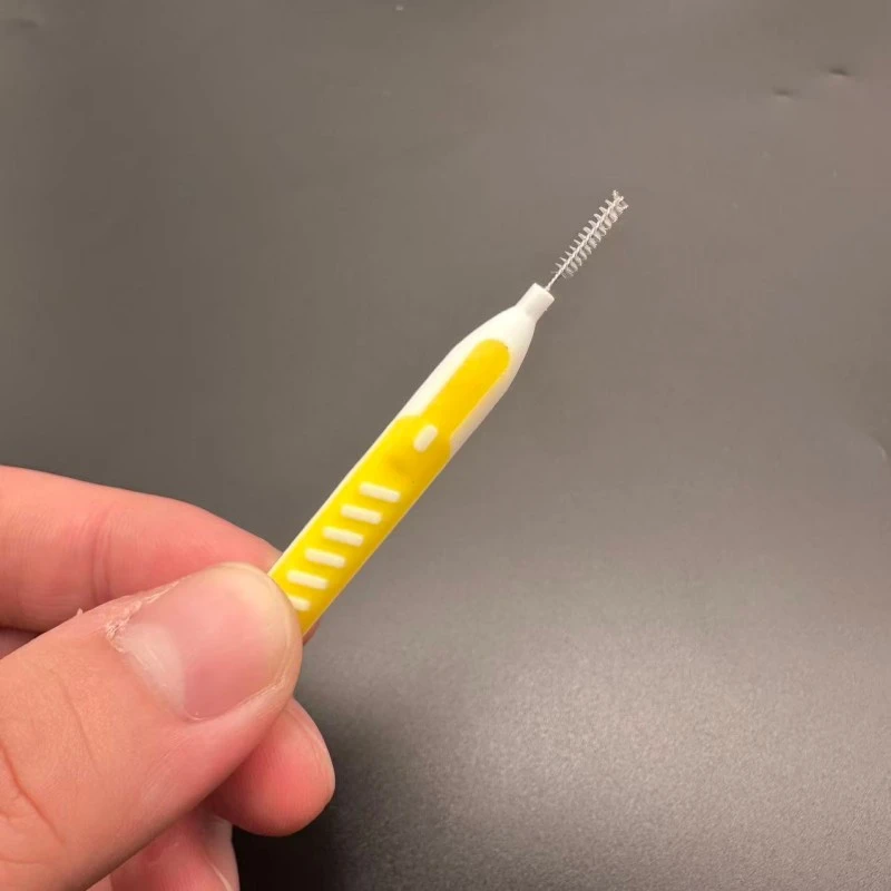 Overmolded Type I Interdental Brush